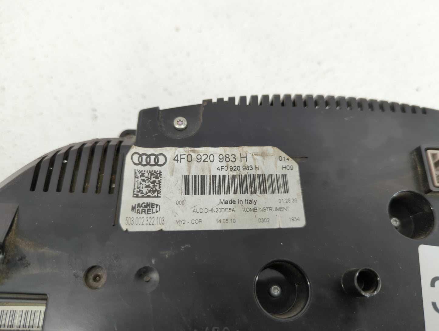 2009-2011 Audi A6 Instrument Cluster Speedometer Gauges P/N:4F0 920 983 H Fits Fits 2009 2010 2011 OEM Used Auto Parts - Oem