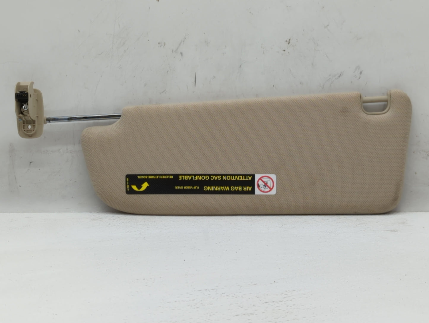 2005-2011 Audi A6 Sun Visor Shade Replacement Passenger Right Mirror Fits Fits 2005 2006 2007 2008 2009 2010 2011 OEM Used A