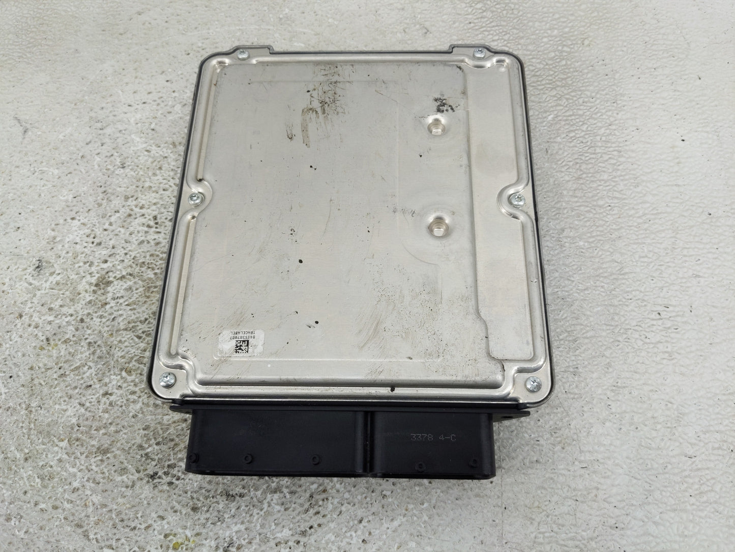 2009-2011 Audi A6 PCM Engine Control Computer ECU ECM PCU OEM P/N:4F1910560J 4F1907560, 0261S02502 Fits Fits 2009 2010 2011 
