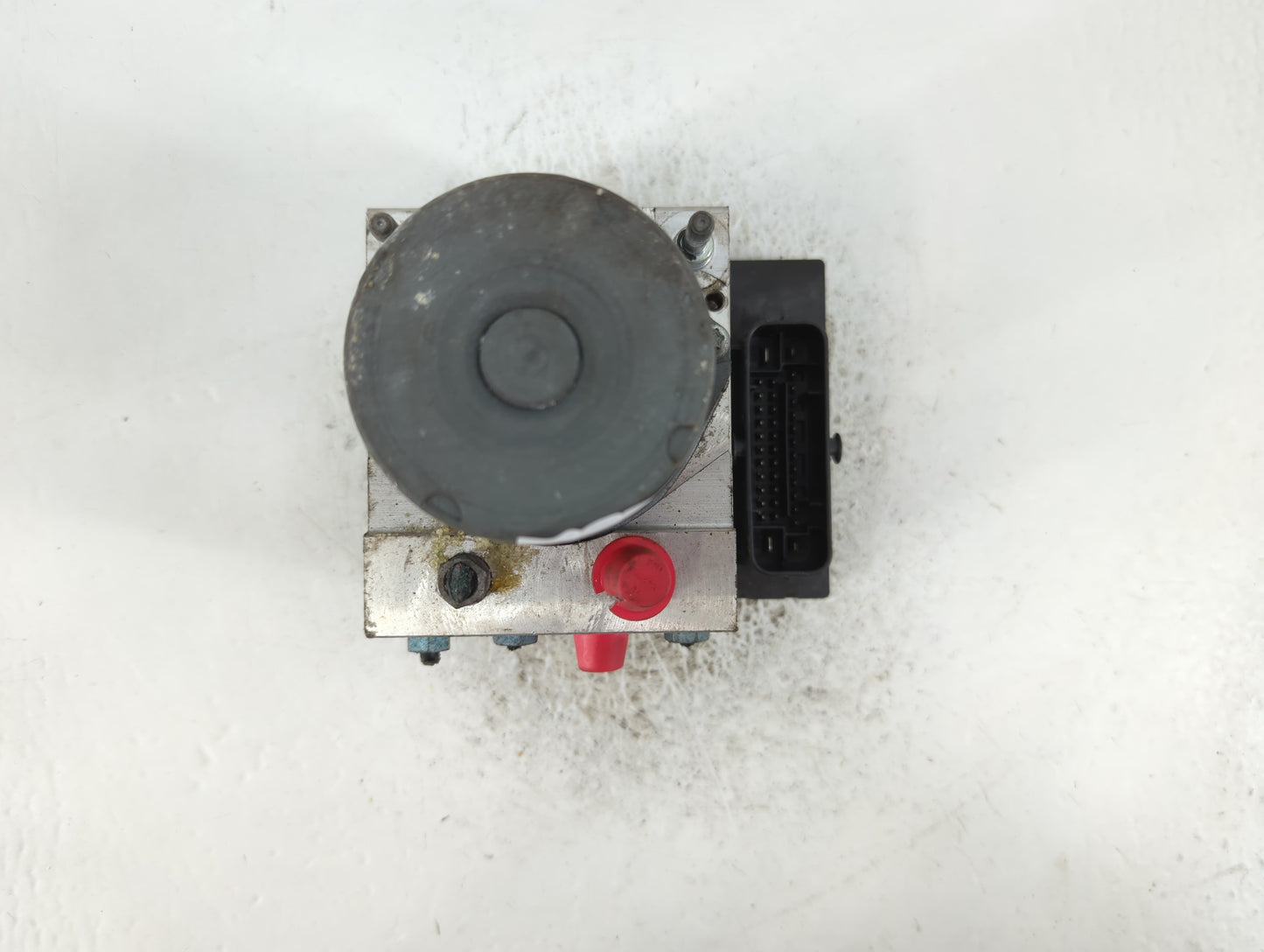2011 Audi A6 ABS Pump Control Module Replacement P/N:4F0 614 517BA Fits OEM Used Auto Parts - Oemusedautoparts1.com