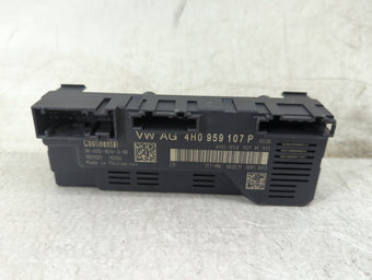 compare product 2011 Audi A8 Tailgate Control Module