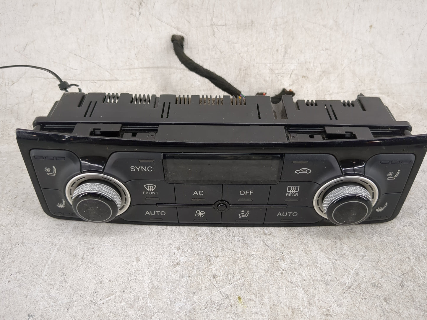 2011-2014 Audi A8 Climate Control Module Temperature AC/Heater Replacement P/N:4H0820043E Fits Fits 2011 2012 2013 2014 OEM 