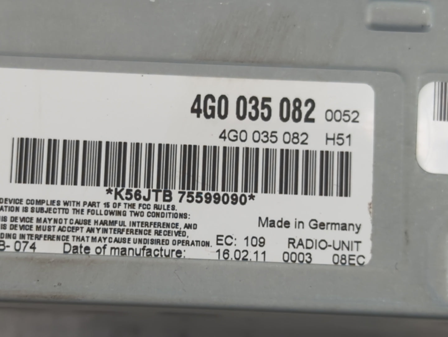 2009-2012 Audi Q5 Radio AM FM Cd Player Receiver Replacement P/N:4G0 035 082 Fits OEM Used Auto Parts - Oemusedautoparts1.co