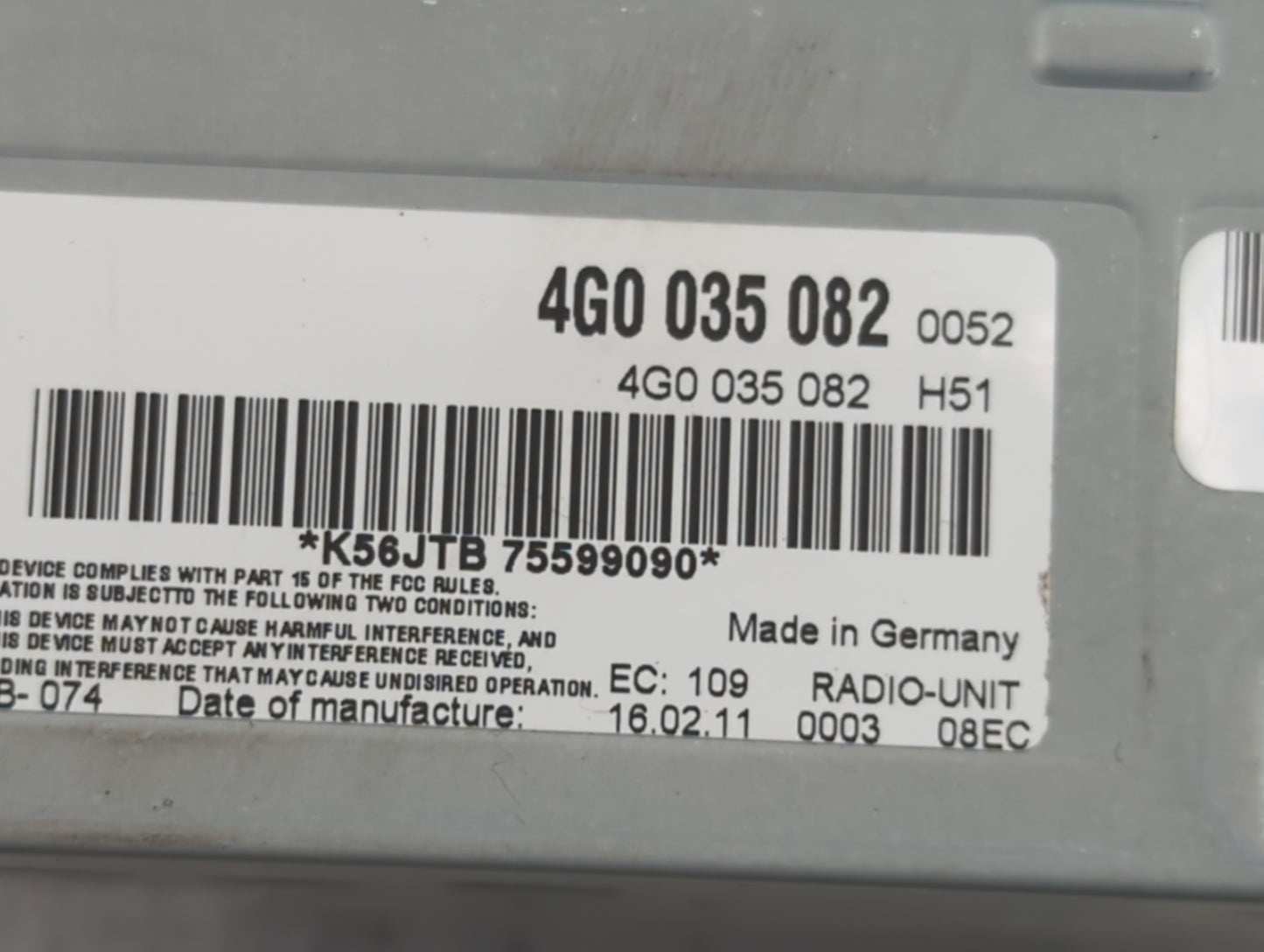 2009-2012 Audi Q5 Radio AM FM Cd Player Receiver Replacement P/N:4G0 035 082 Fits OEM Used Auto Parts - Oemusedautoparts1.co