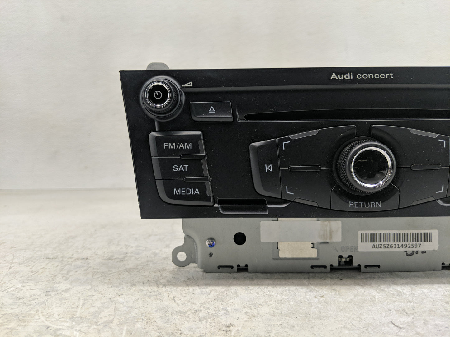 2011-2017 Audi Q5 Radio AM FM Cd Player Receiver Replacement P/N:8T1 035 186 R Fits Fits 2010 2011 2012 2013 2014 2015 2016 