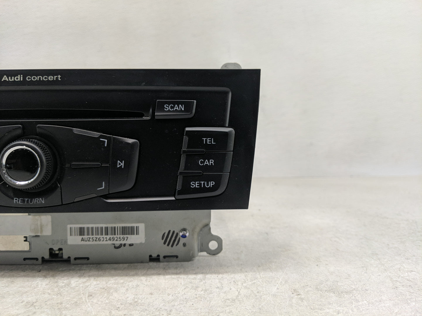 2011-2017 Audi Q5 Radio AM FM Cd Player Receiver Replacement P/N:8T1 035 186 R Fits Fits 2010 2011 2012 2013 2014 2015 2016 