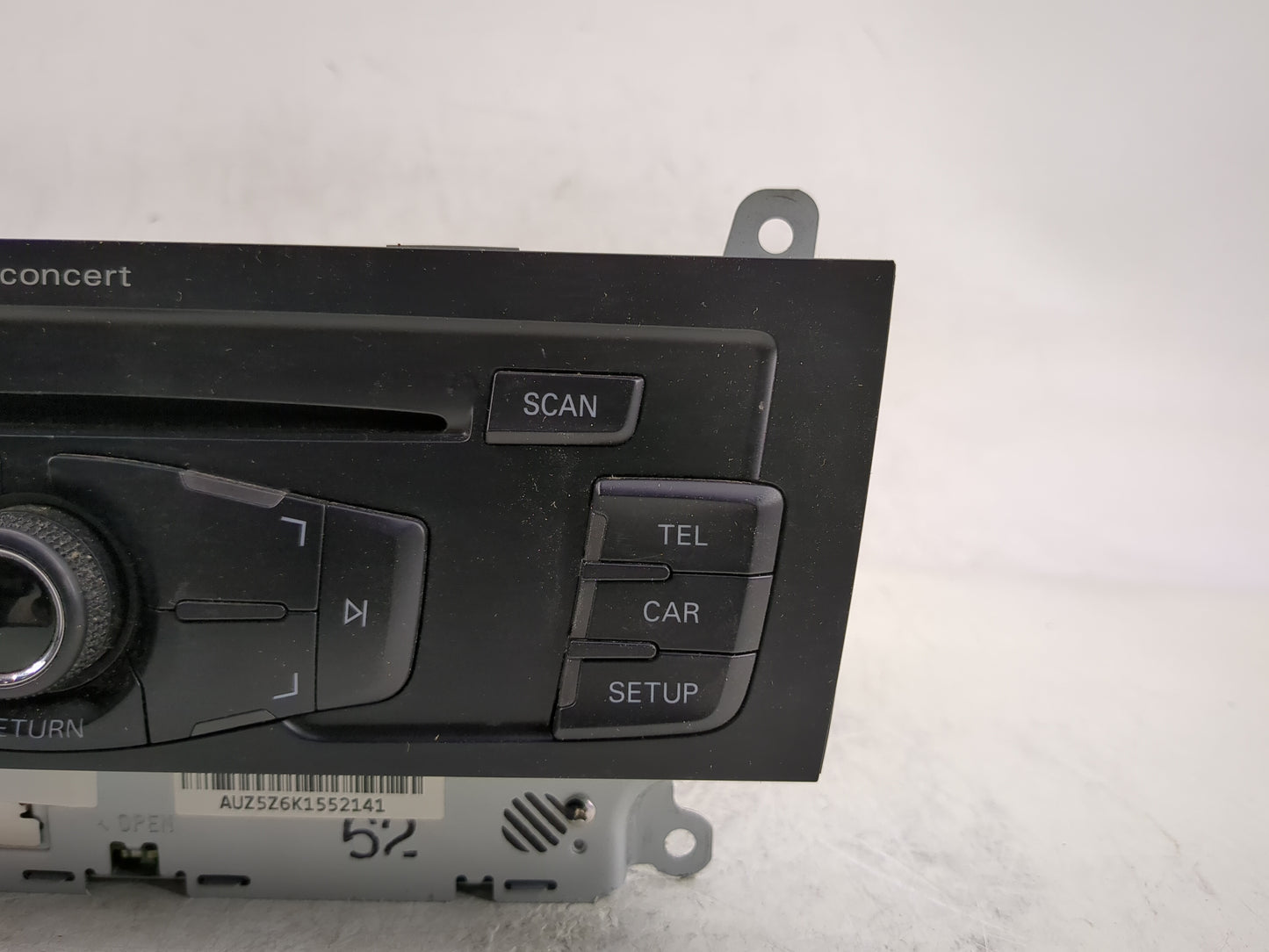 2011-2017 Audi Q5 Radio AM FM Cd Player Receiver Replacement P/N:8T1 035 186 R 04294605 Fits OEM Used Auto Parts - Oemusedau
