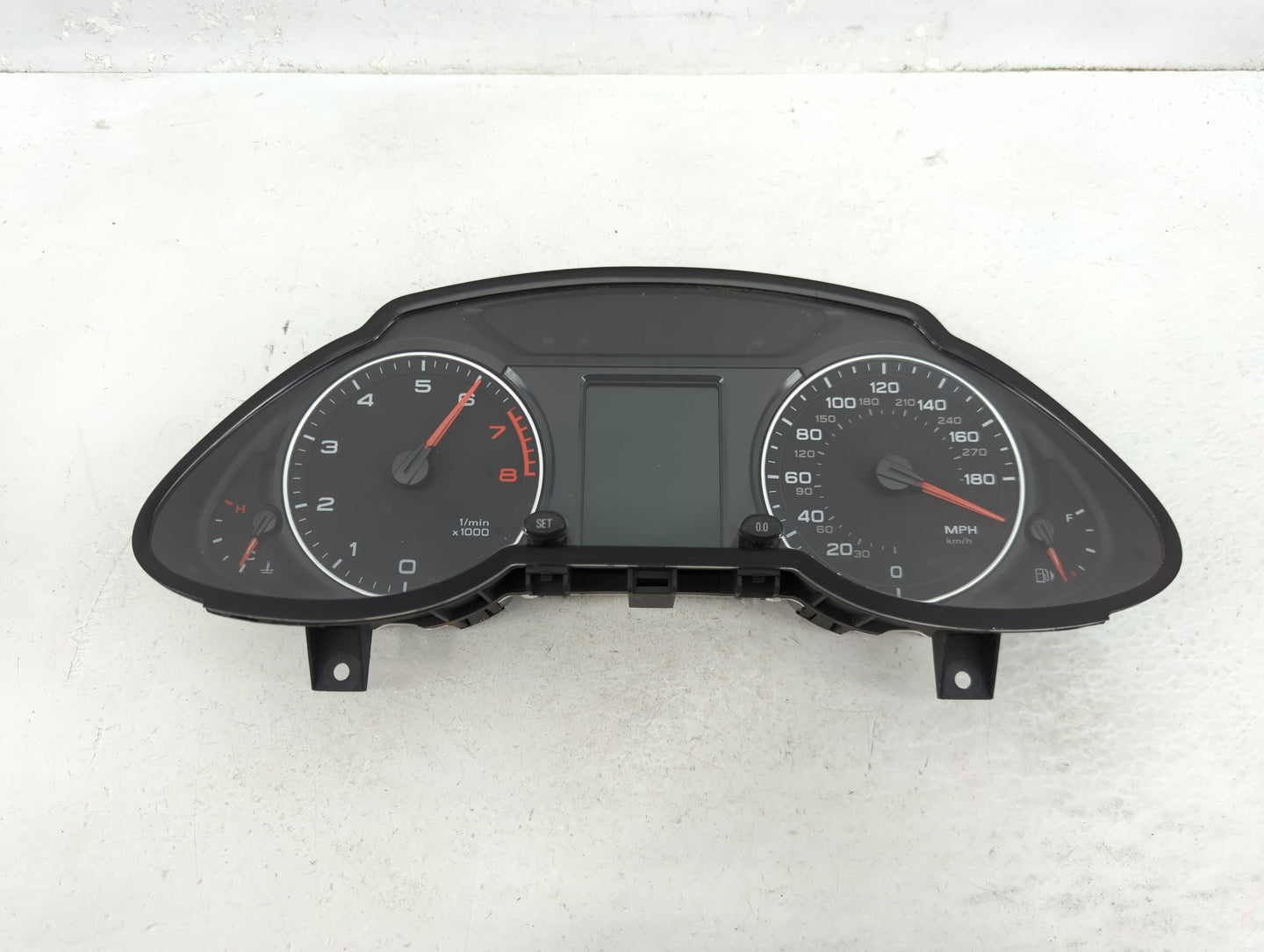 2011-2012 Audi Q5 Instrument Cluster Speedometer Gauges P/N:8R0 920 950 K Fits Fits 2011 2012 OEM Used Auto Parts - Oemuseda