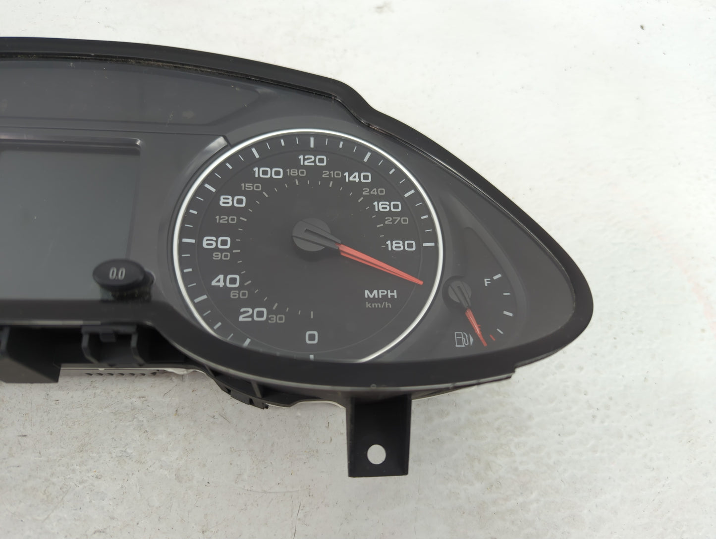 2011-2012 Audi Q5 Instrument Cluster Speedometer Gauges P/N:8R0 920 950 K Fits Fits 2011 2012 OEM Used Auto Parts - Oemuseda
