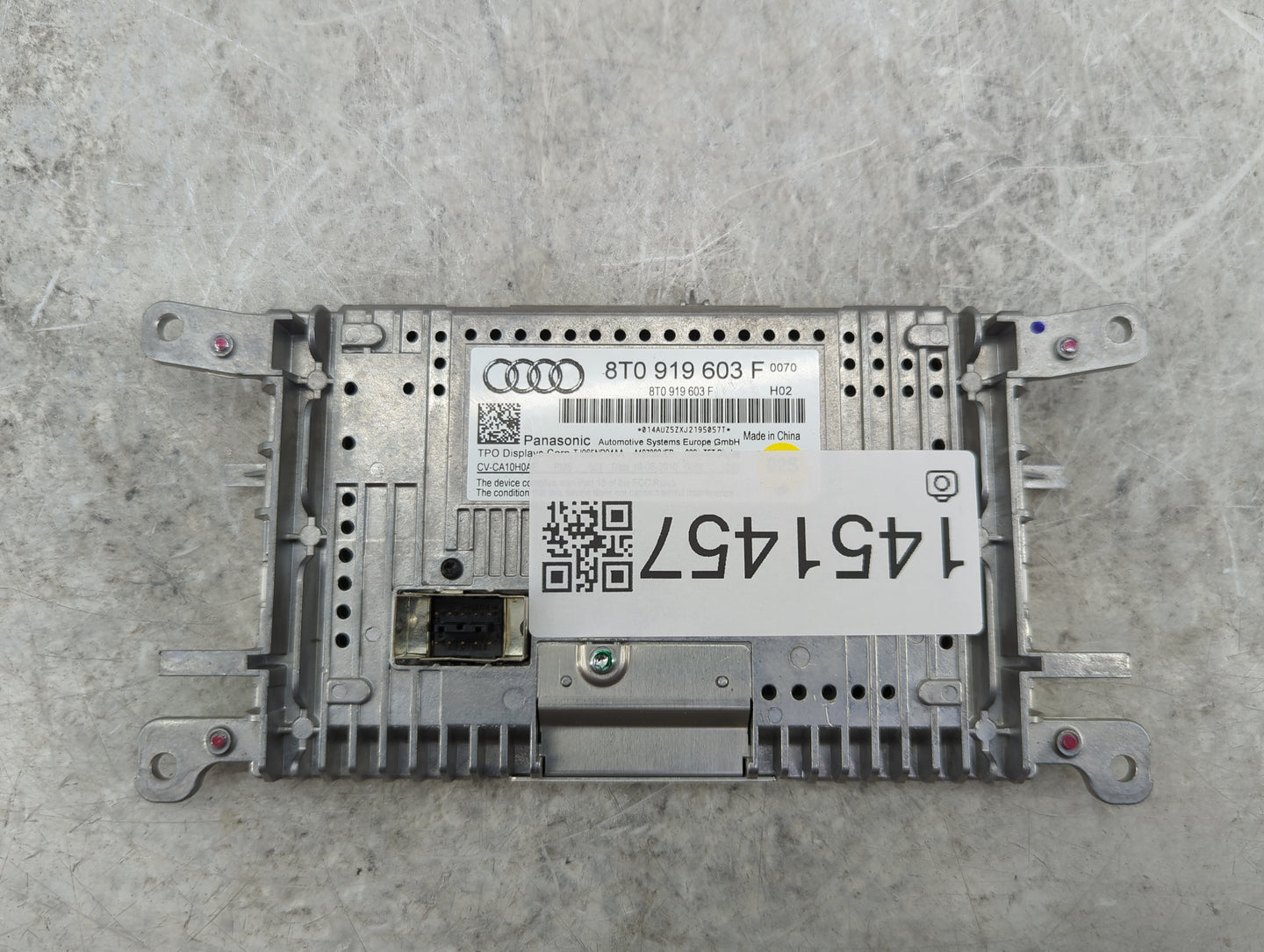 2009-2017 Audi Q5 Information Display Screen - Oemusedautoparts1.com