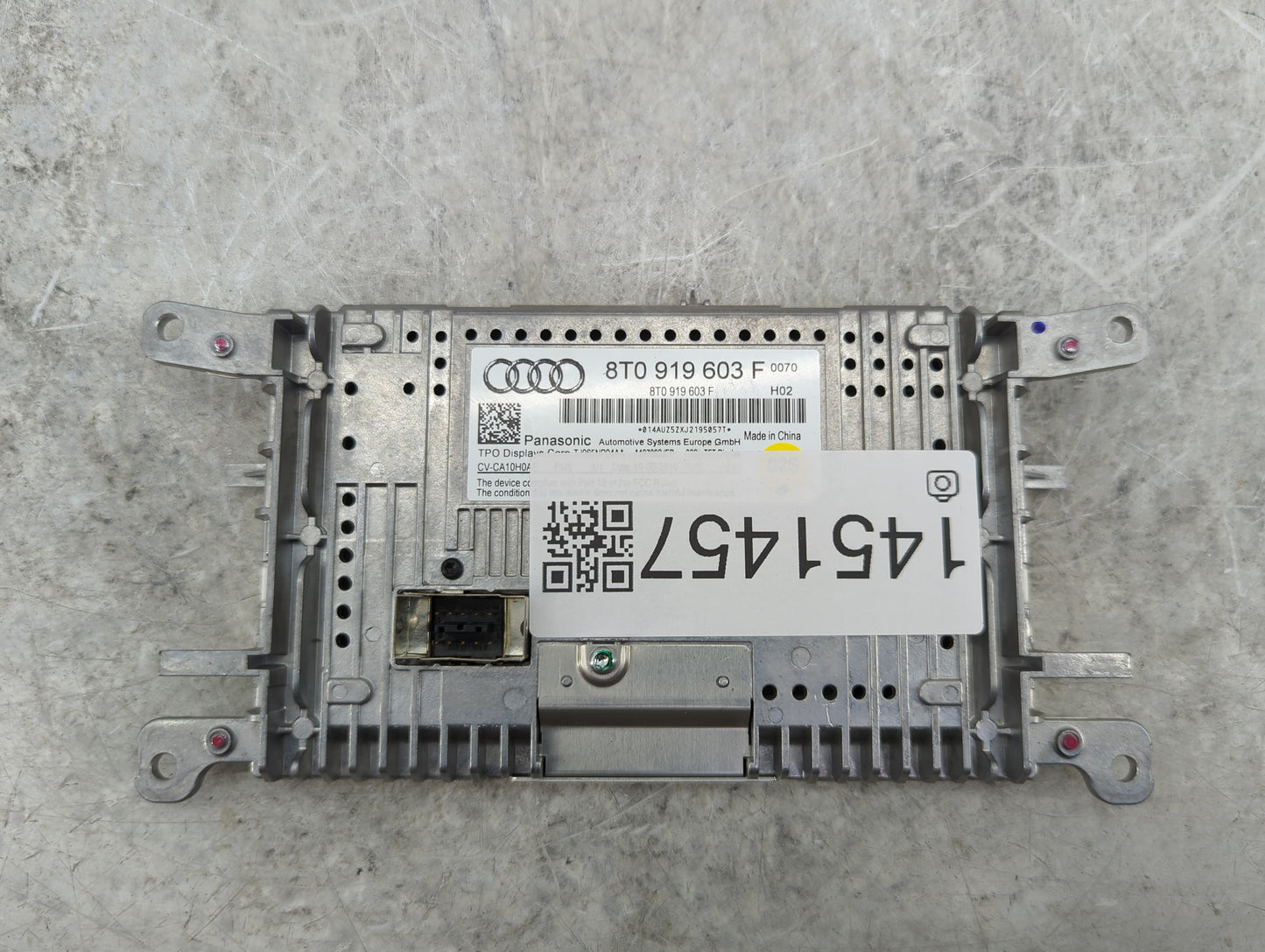 2009-2017 Audi Q5 Information Display Screen - Oemusedautoparts1.com