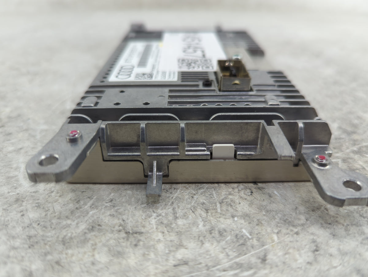 2009-2017 Audi Q5 Information Radio Display Screen 1451457 - Oemusedautoparts1.com