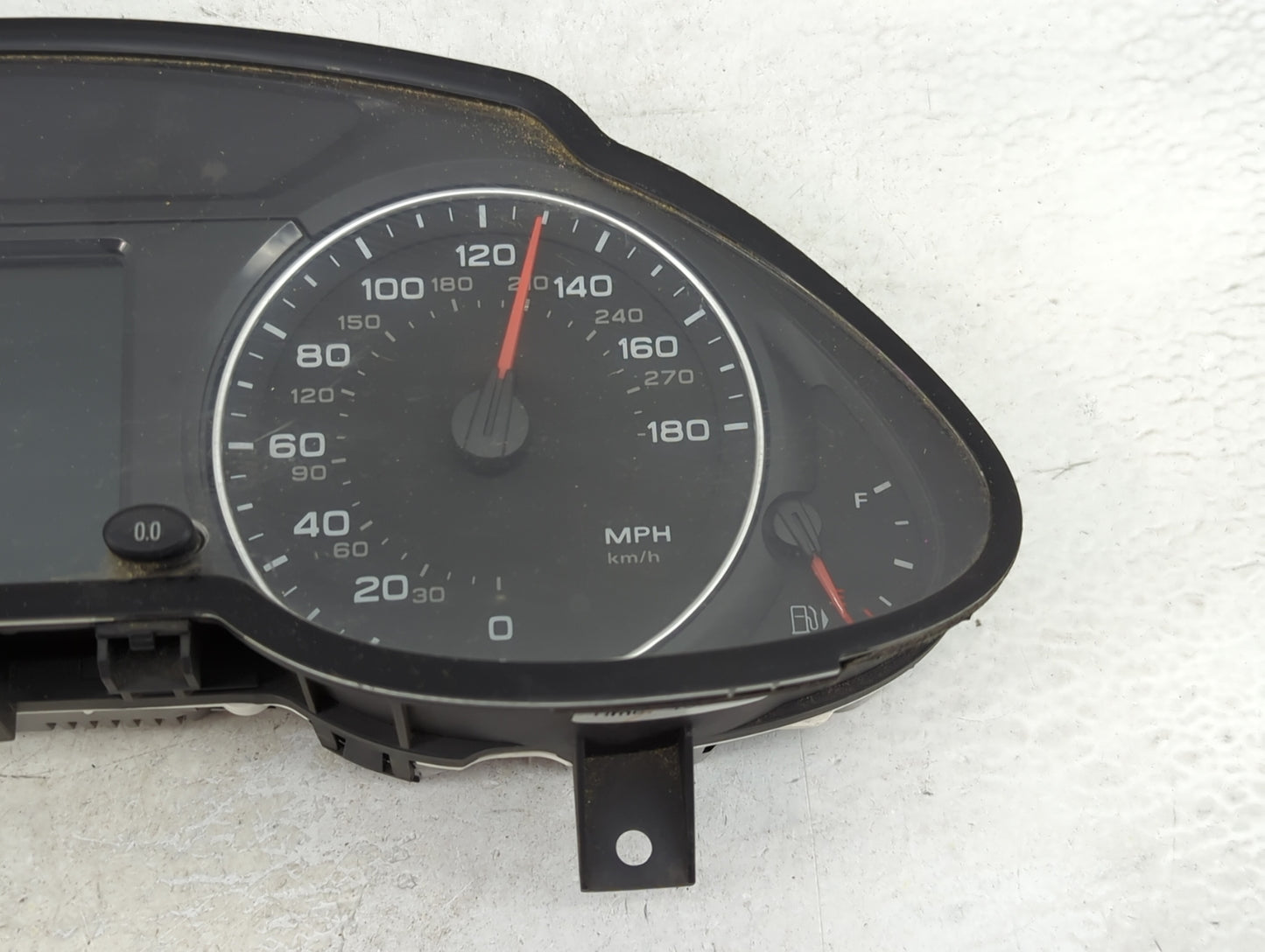 2011-2012 Audi Q5 Instrument Cluster Speedometer Gauges P/N:8R0 920 950 K Miles: Fits Fits 2011 2012 OEM Used Auto Parts - O