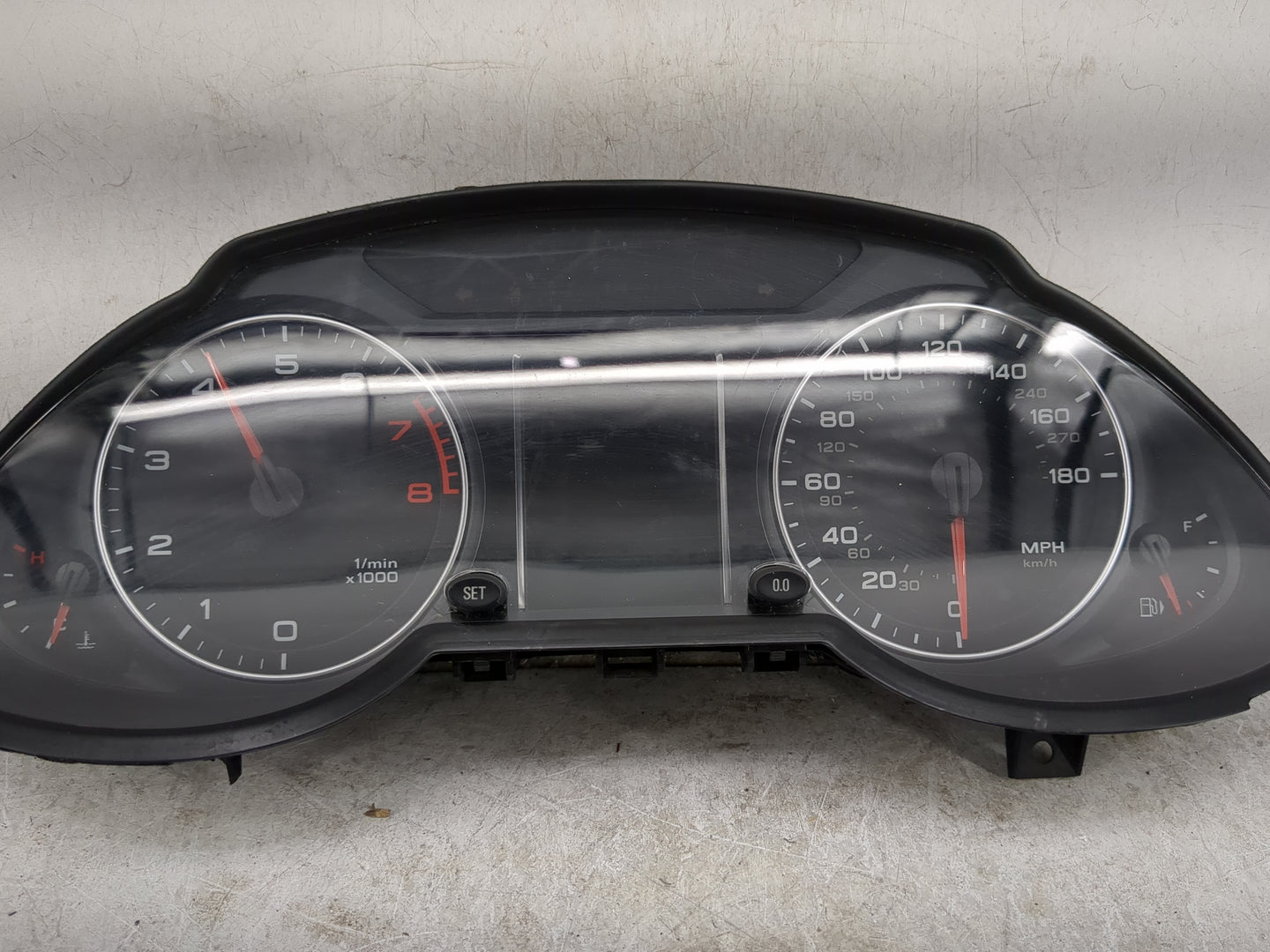 2011-2012 Audi Q5 Instrument Cluster Speedometer Gauges P/N:8R0920950K 503002380404 Miles:100K Fits Fits 2011 2012 OEM Used 