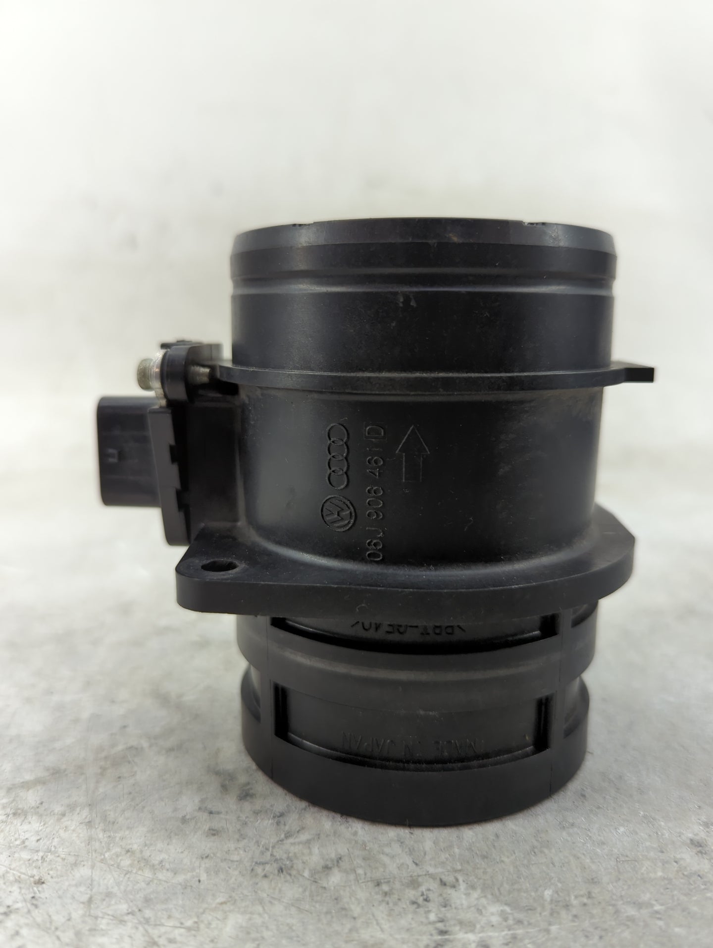 2010-2012 Audi Q5 Mass Air Flow Meter Maf - Oemusedautoparts1.com