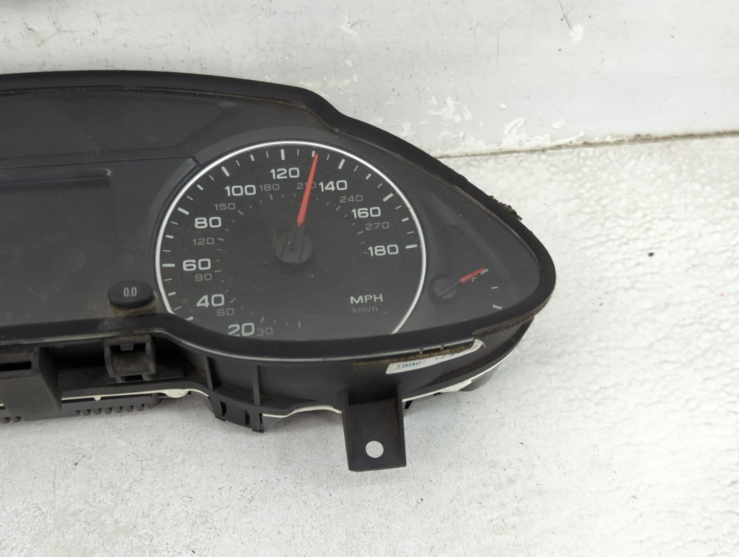 2011-2012 Audi Q5 Instrument Cluster Speedometer Gauges P/N:8R0920981G Miles:83K Fits Fits 2011 2012 OEM Used Auto Parts - O