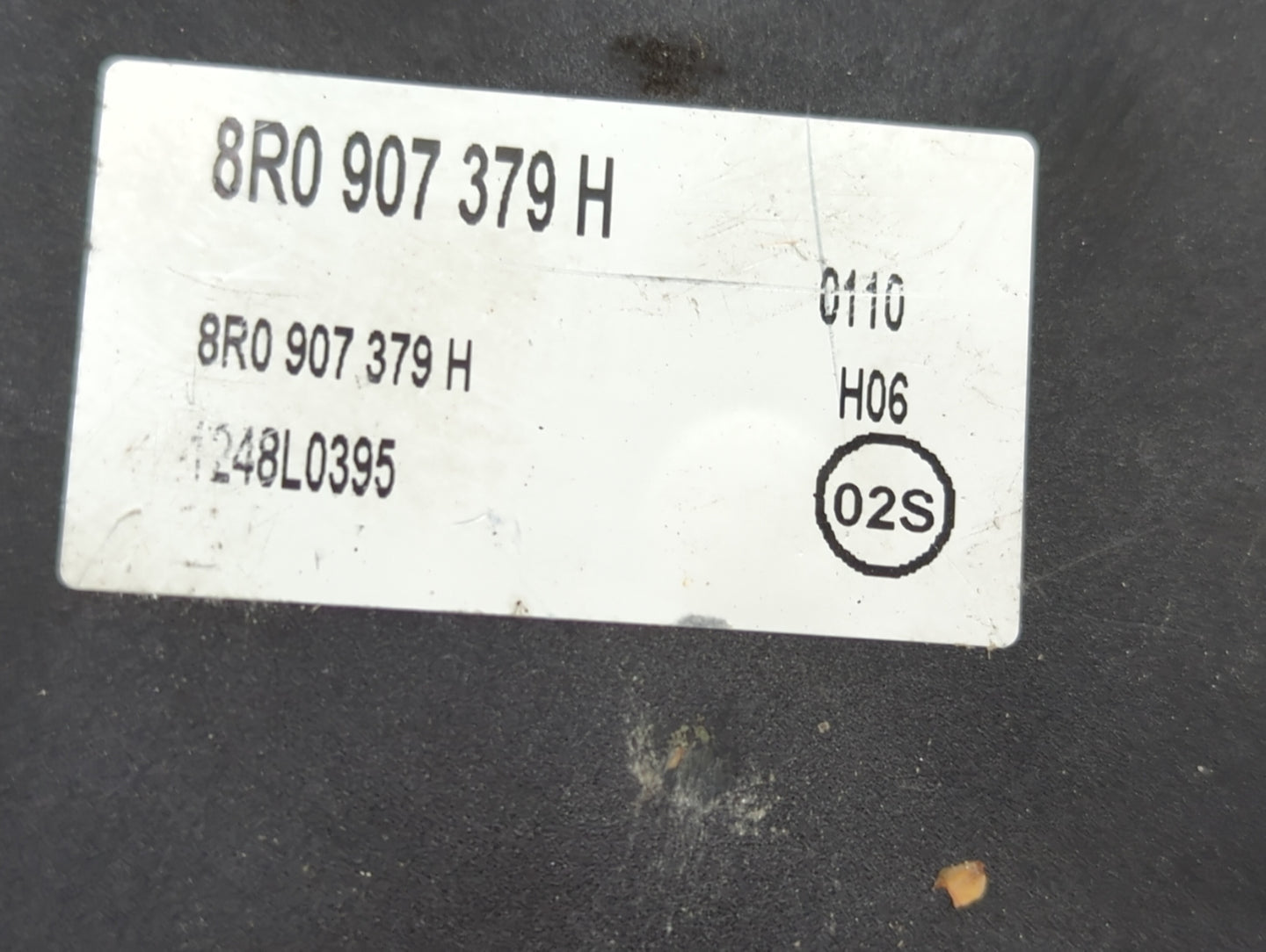 2009-2012 Audi Q5 ABS Pump Control Module Replacement P/N:8R0 907 379 H 0 265 236 336 Fits Fits 2009 2010 2011 2012 OEM Used