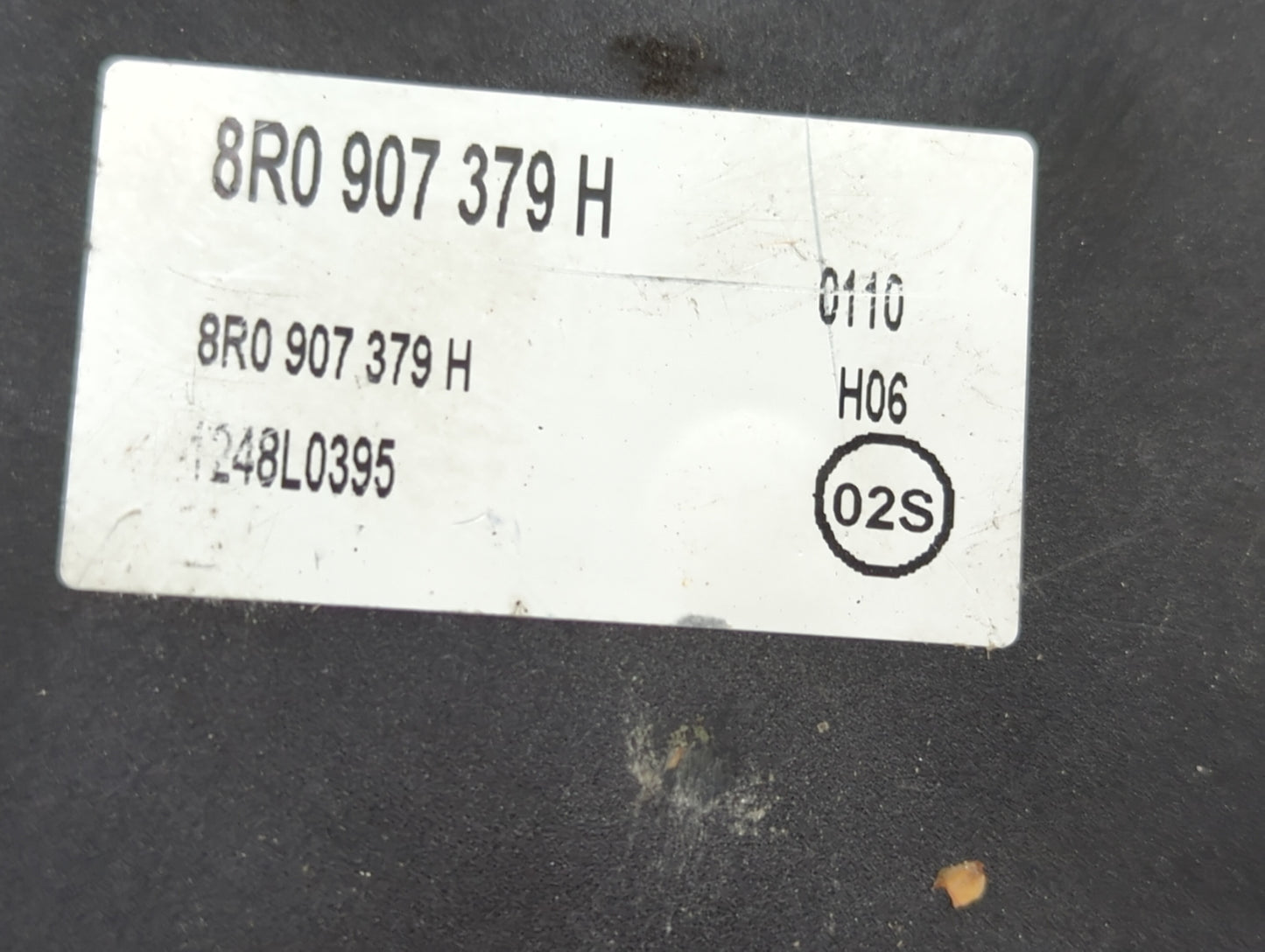 2009-2012 Audi Q5 ABS Pump Control Module Replacement P/N:8R0 907 379 H 0 265 236 336 Fits Fits 2009 2010 2011 2012 OEM Used
