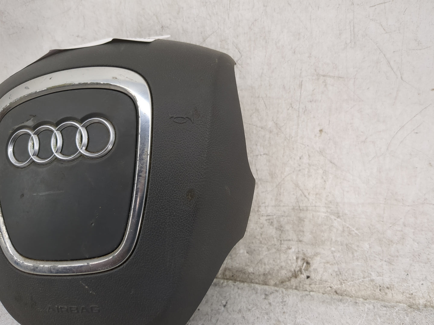 2009-2012 Audi Q5 Air Bag Driver Left Steering Wheel Mounted Black 1458127 - Oemusedautoparts1.com