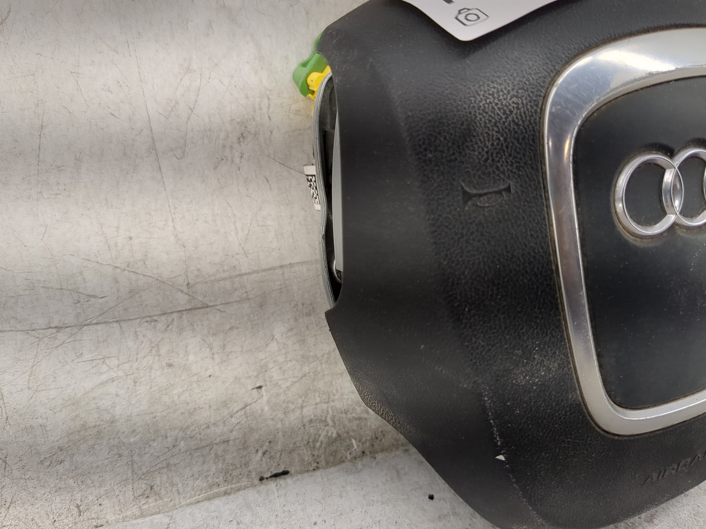 2009-2012 Audi Q5 Air Bag Driver Left Steering Wheel Mounted Black 1458136 - Oemusedautoparts1.com