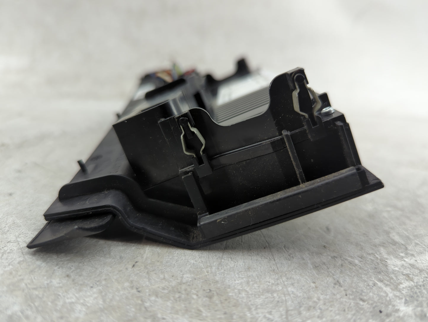 2009-2012 Audi Q5 Climate Control Module Temperature AC/Heater Replacement P/N:8T1 820 043 AP Fits OEM Used Auto Parts - Oem