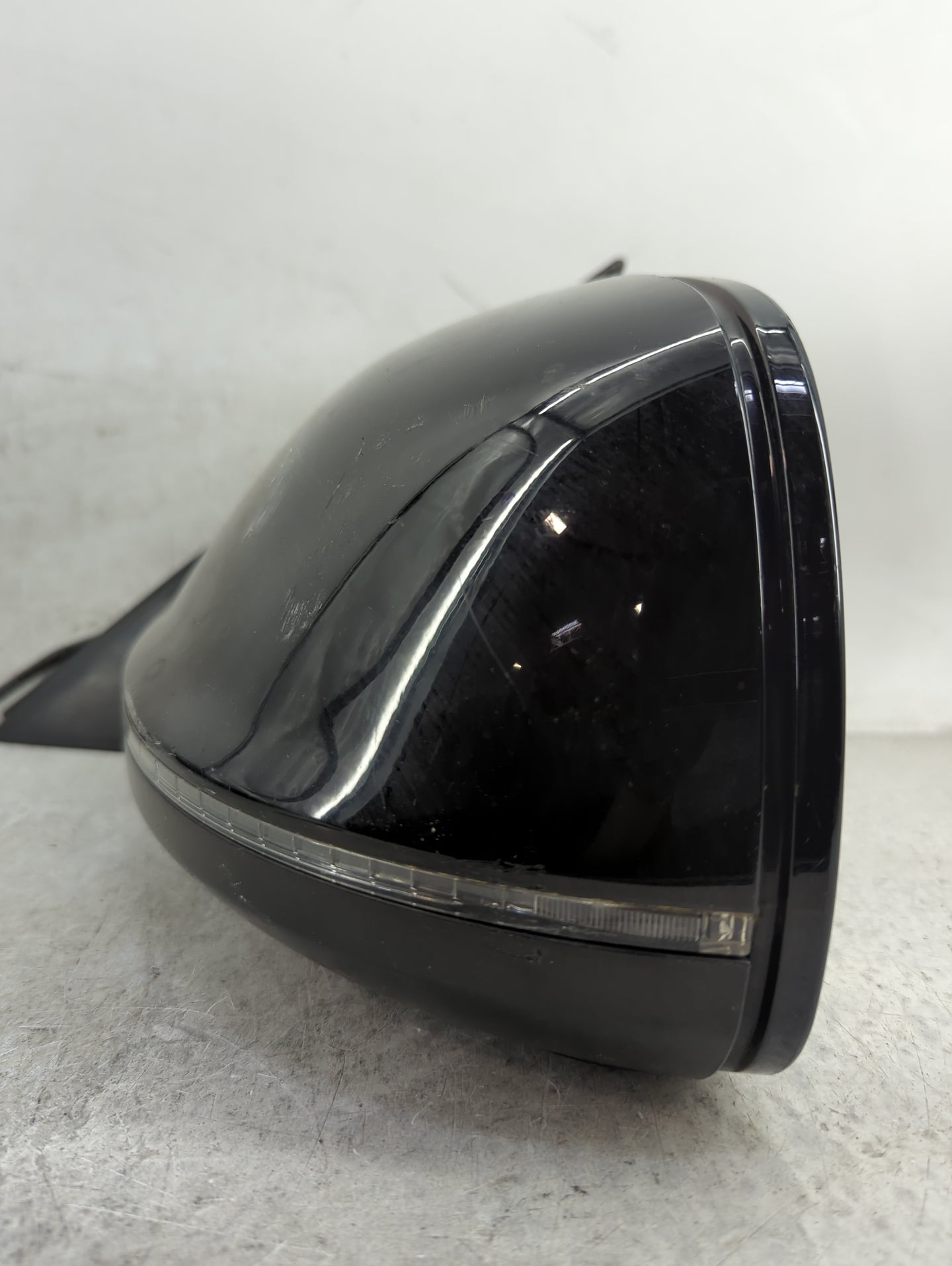2009-2014 Audi Q5 Driver Side View Mirror - Left Door Mirror OEM Used - Oemusedautoparts1.com