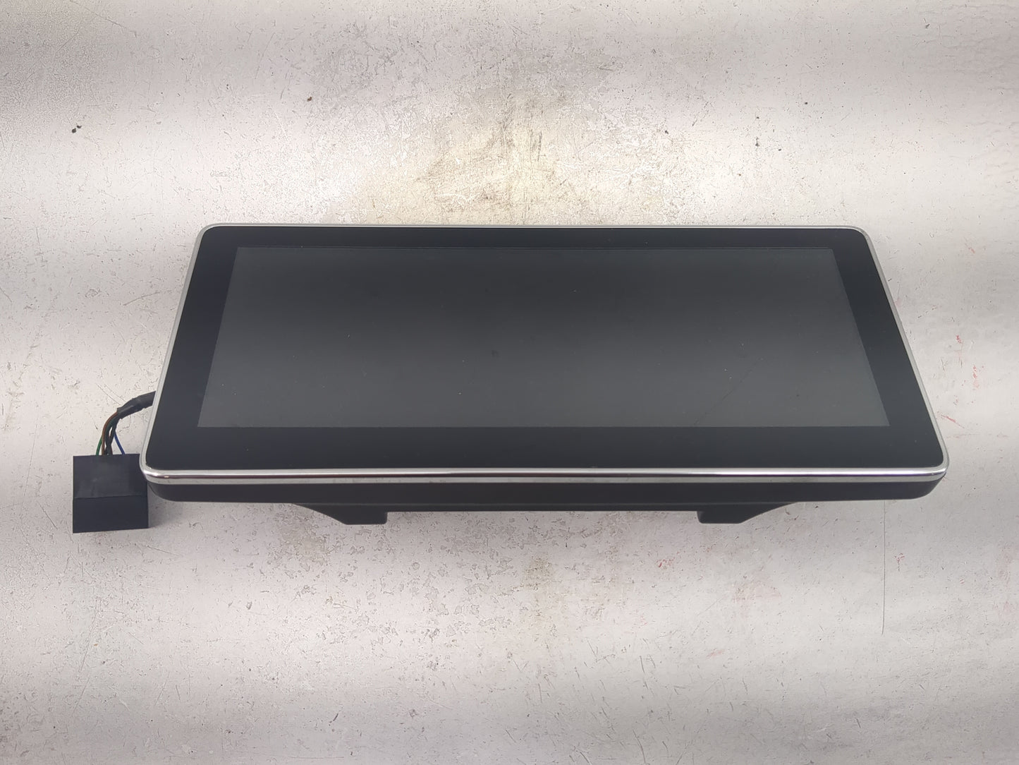 2011 Audi Q5 Information Display Screen - Oemusedautoparts1.com