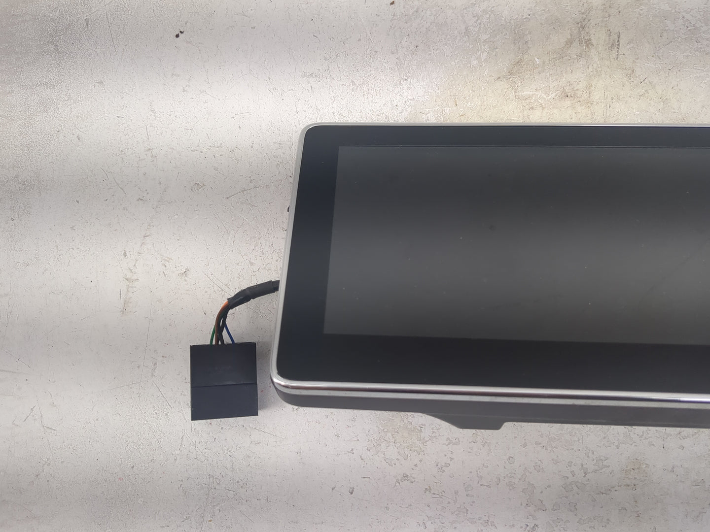 2011 Audi Q5 Information Display Screen - Oemusedautoparts1.com
