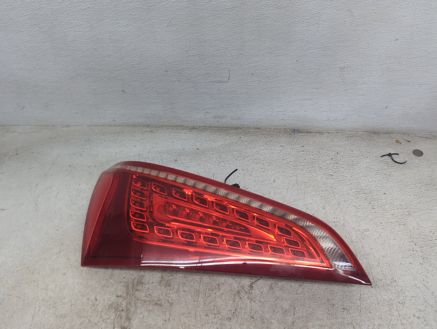 2011 Audi Q5 Driver Left Side Deck Lid Mounted Tail Light - Oemusedautoparts1.com
