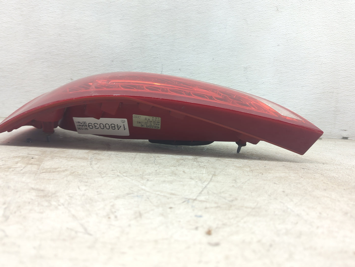 2011 Audi Q5 Driver Left Side Deck Lid Mounted Tail Light - Oemusedautoparts1.com