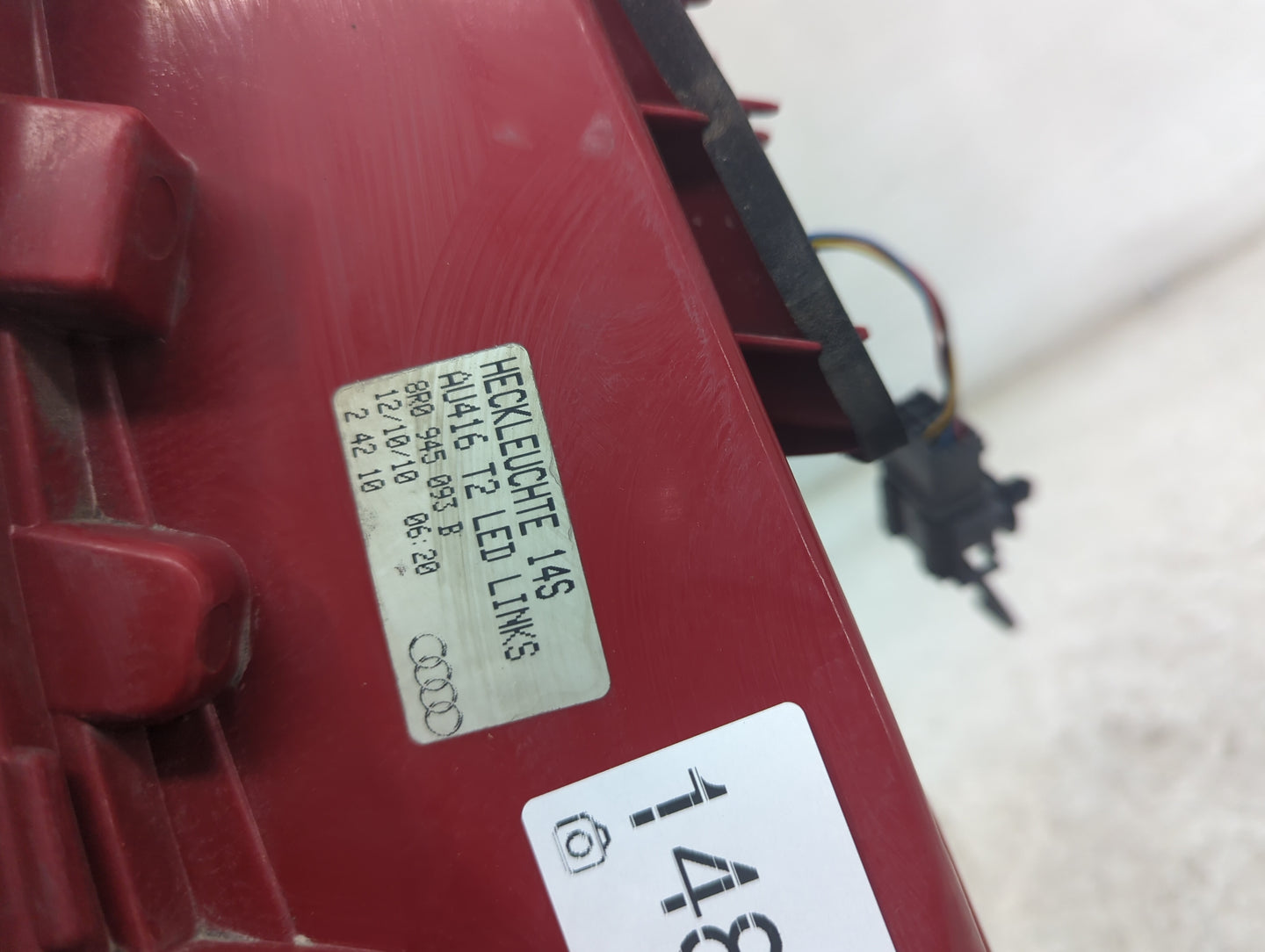 2011 Audi Q5 Driver Left Side Deck Lid Mounted Tail Light - Oemusedautoparts1.com