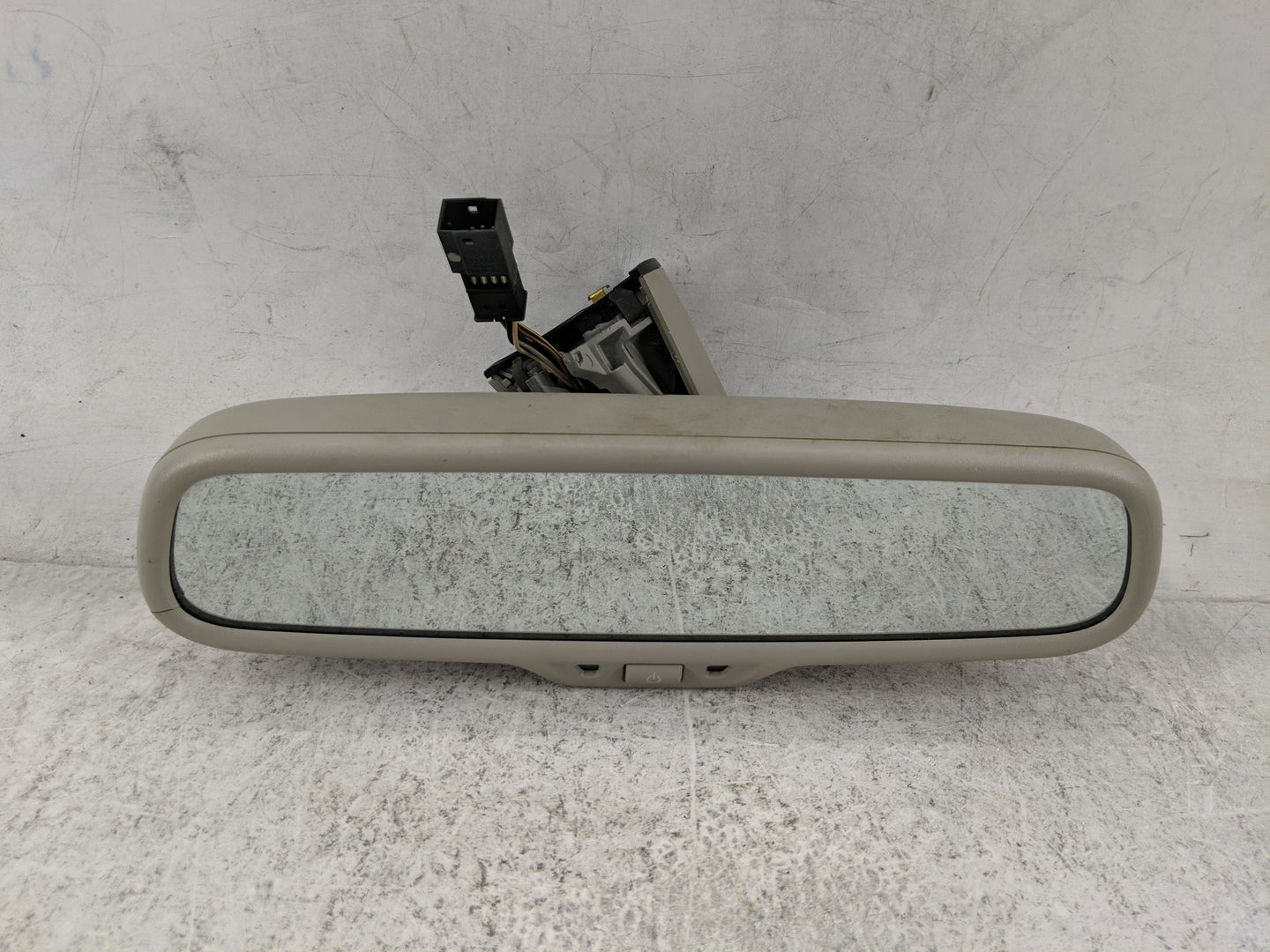 2009-2017 Audi Q5 Interior Rear View Mirror Replacement OEM P/N:32085428 8R0857511C Fits OEM Used Auto Parts - Oemusedautopa