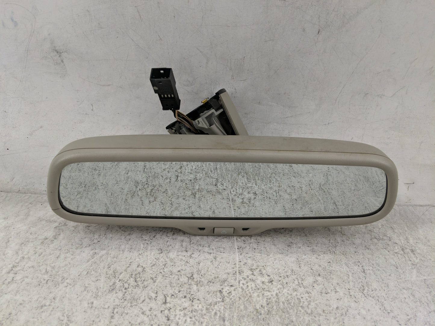 2009-2017 Audi Q5 Interior Rear View Mirror Replacement OEM P/N:32085428 8R0857511C Fits OEM Used Auto Parts - Oemusedautopa