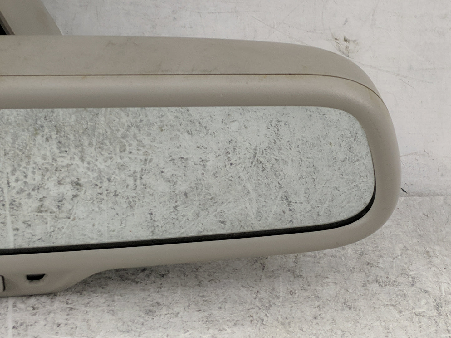 2009-2017 Audi Q5 Interior Rear View Mirror Replacement OEM P/N:32085428 8R0857511C Fits OEM Used Auto Parts - Oemusedautopa