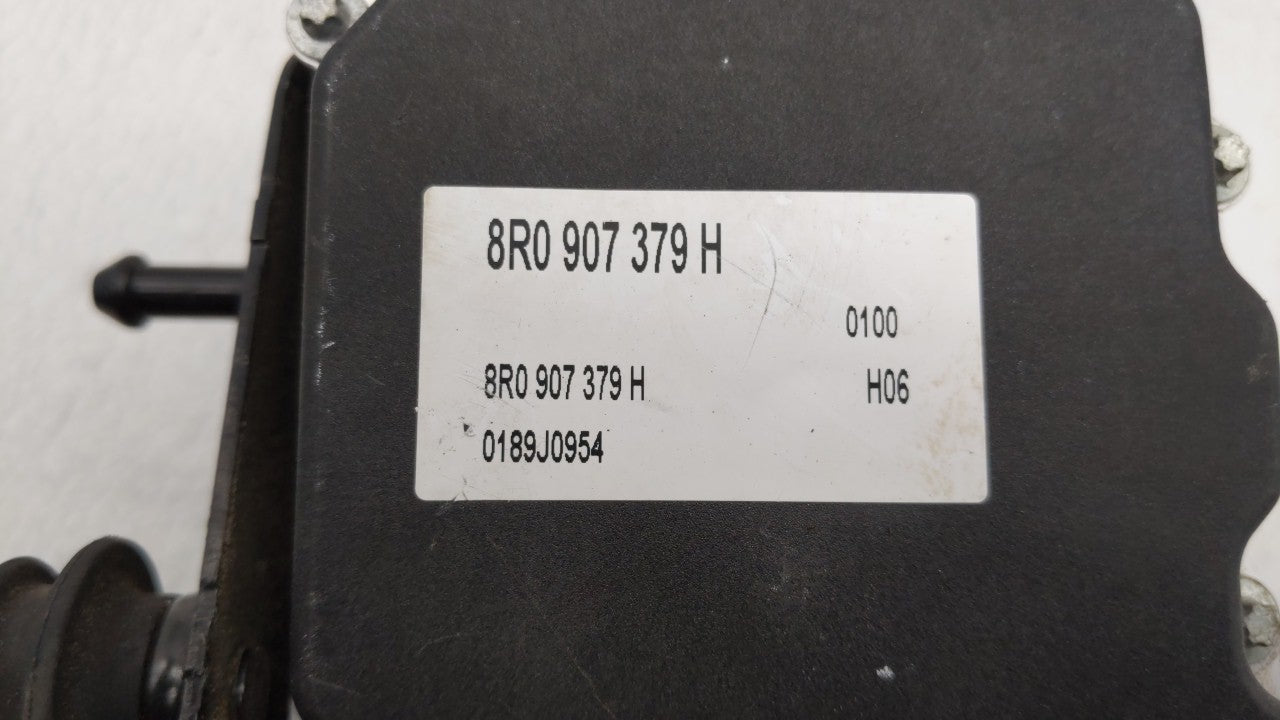 2011-2012 Audi Q5 ABS Pump Control Module Replacement P/N:8R0 614 517R Fits Fits 2011 2012 OEM Used Auto Parts - Oemusedauto