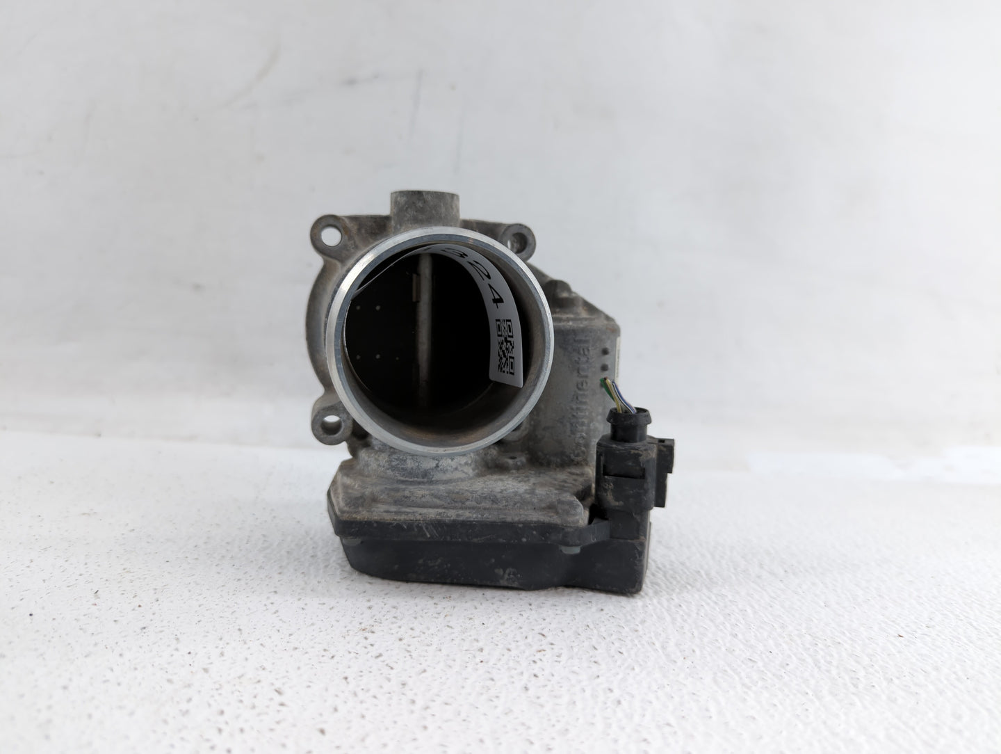 2010-2017 Audi Q5 Throttle Body P/N:06F 133 062 G 06F 133 062 Q Fits OEM Used Auto Parts - Oemusedautoparts1.com