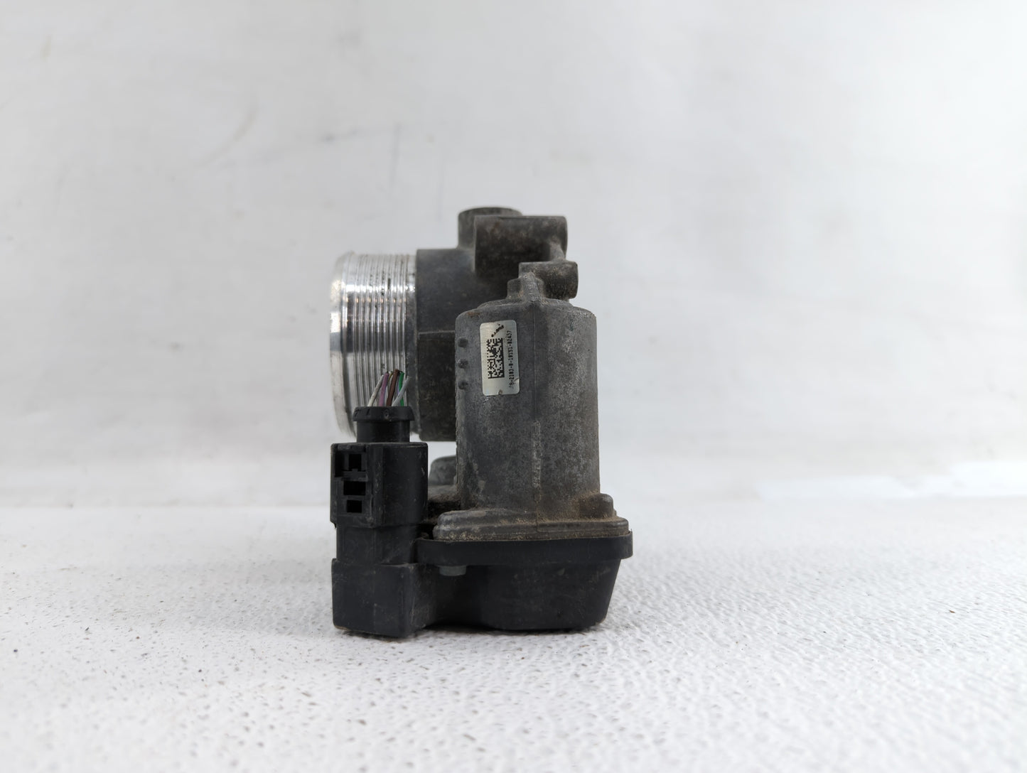 2010-2017 Audi Q5 Throttle Body P/N:06F 133 062 G 06F 133 062 Q Fits OEM Used Auto Parts - Oemusedautoparts1.com
