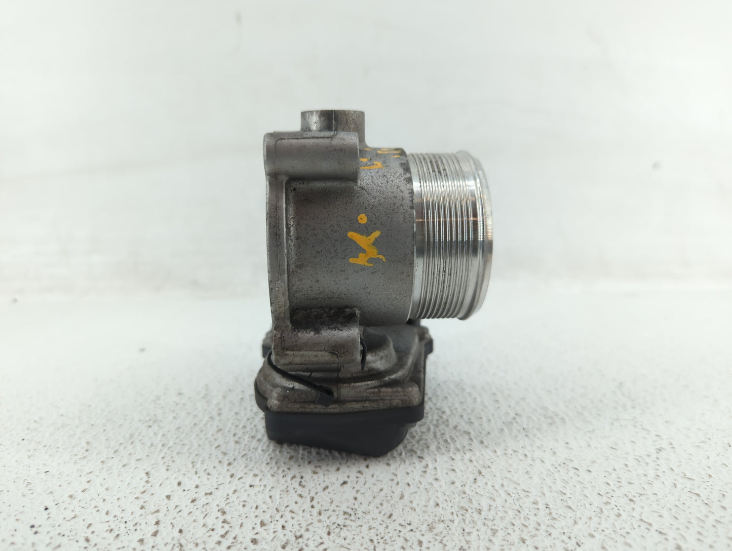 2010-2017 Audi Q5 Throttle Body P/N:06F 133 062 T 06F 133 062 Q Fits OEM Used Auto Parts - Oemusedautoparts1.com