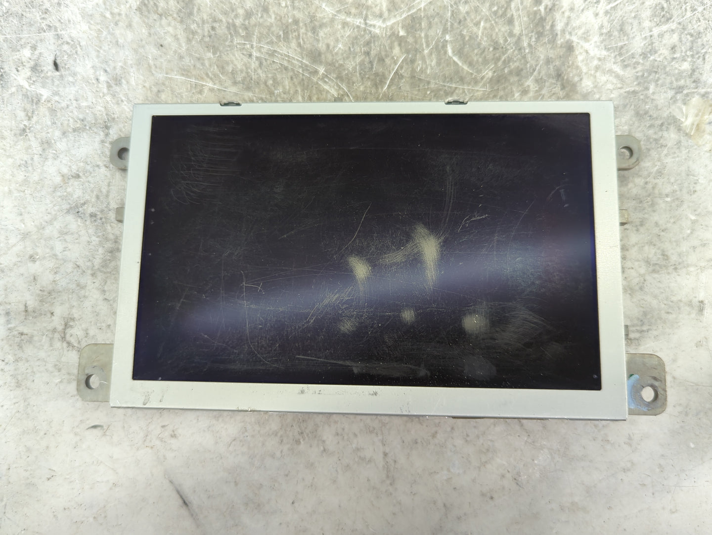 2009-2017 Audi Q5 Information Display Screen 5031526 - Oemusedautoparts1.com