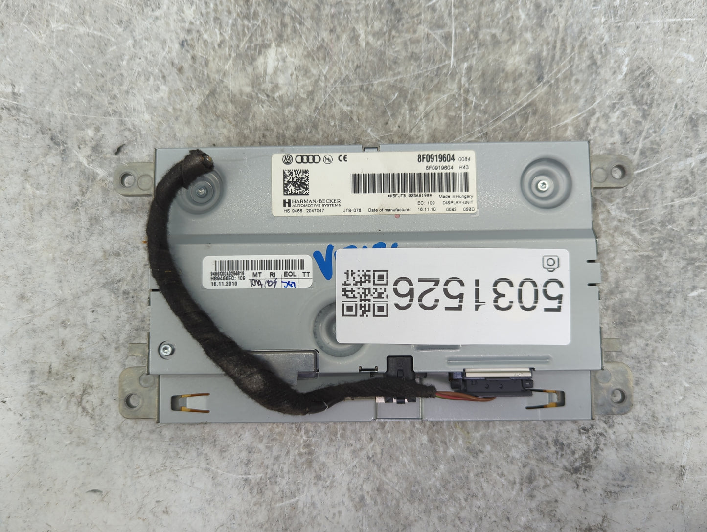2009-2017 Audi Q5 Information Display Screen 5031526 - Oemusedautoparts1.com