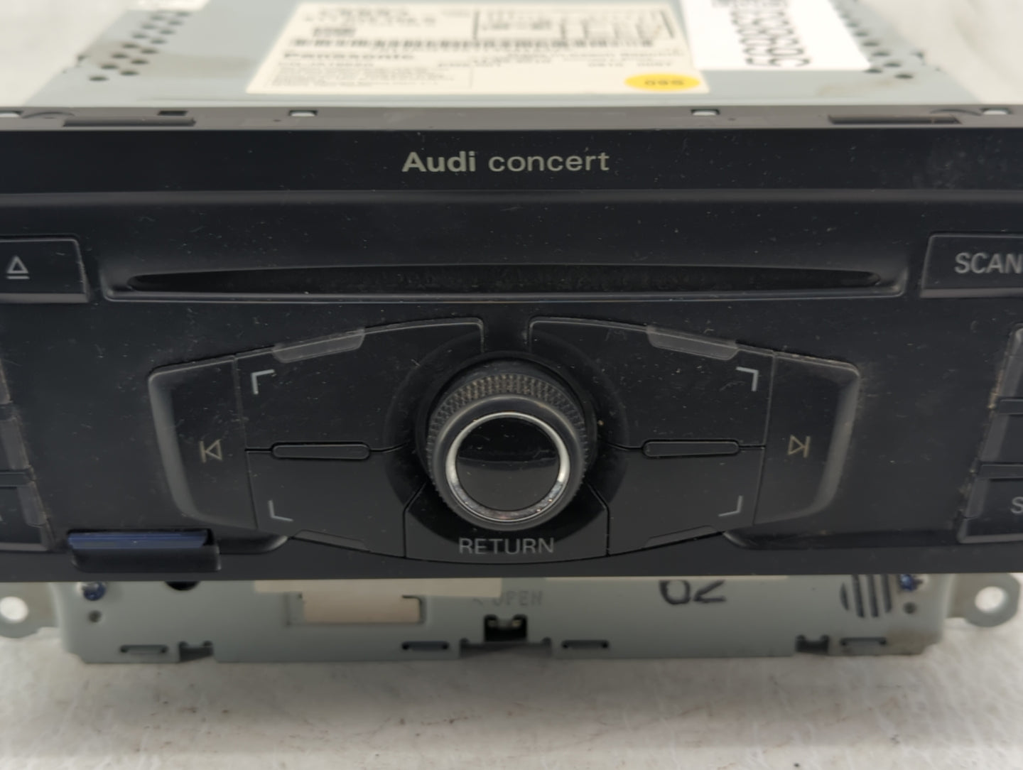 2011-2017 Audi Q5 Radio AM FM Cd Player Receiver Replacement P/N:8T1 035 186 R Fits Fits 2010 2011 2012 2013 2014 2015 2016 
