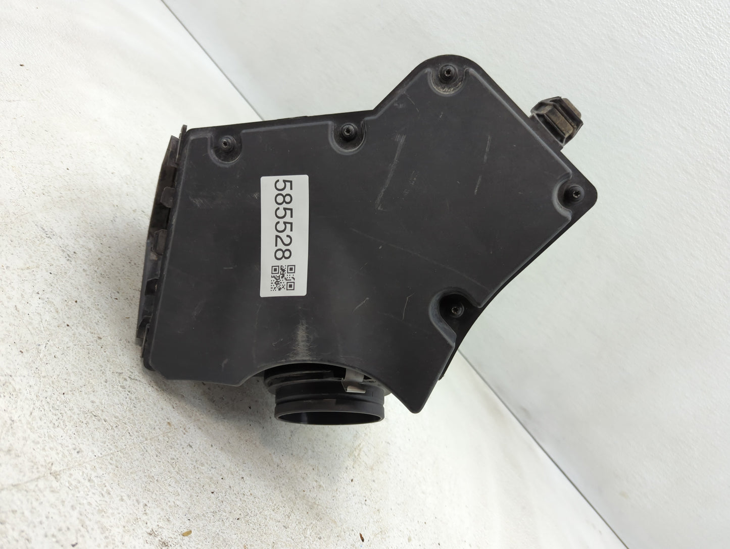 2009-2012 Audi Q5 Air Cleaner Intake-duct Hose Tube - Oemusedautoparts1.com