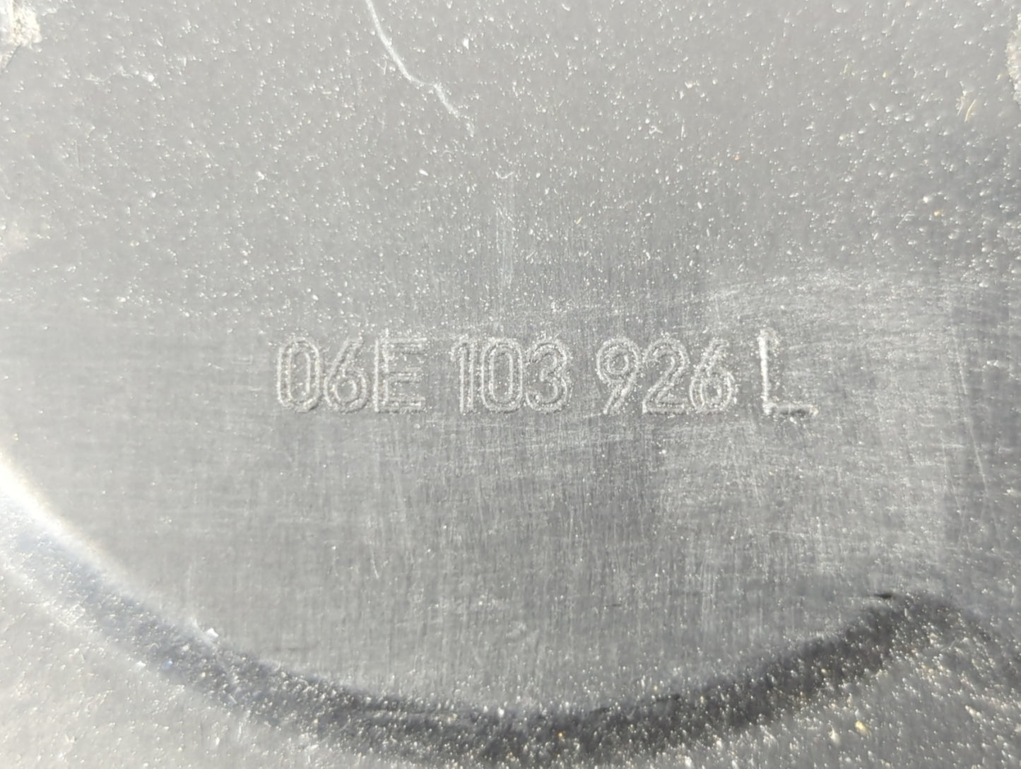 2011 Audi Q5 Engine Cover - Oemusedautoparts1.com