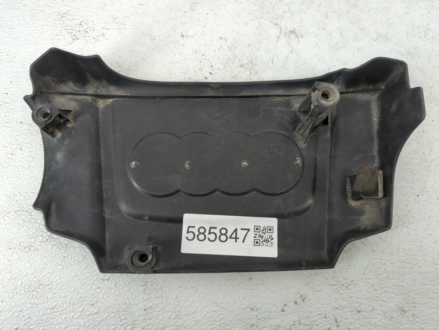 2011 Audi Q5 Engine Cover - Oemusedautoparts1.com