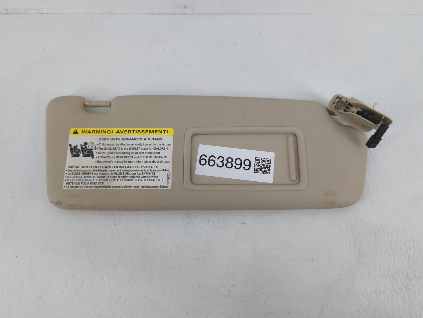 2011 Audi Q5 Sun Visor Shade Replacement Passenger Right Mirror Fits Fits 2009 2010 2012 OEM Used Auto Parts - Oemusedautopa