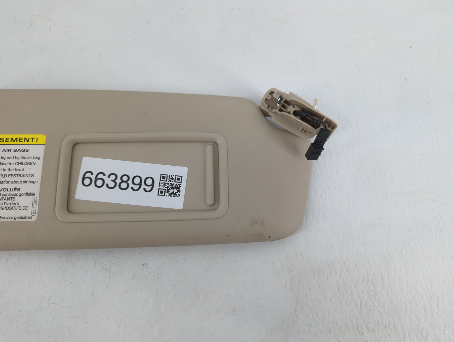 2011 Audi Q5 Sun Visor Shade Replacement Passenger Right Mirror Fits Fits 2009 2010 2012 OEM Used Auto Parts - Oemusedautopa