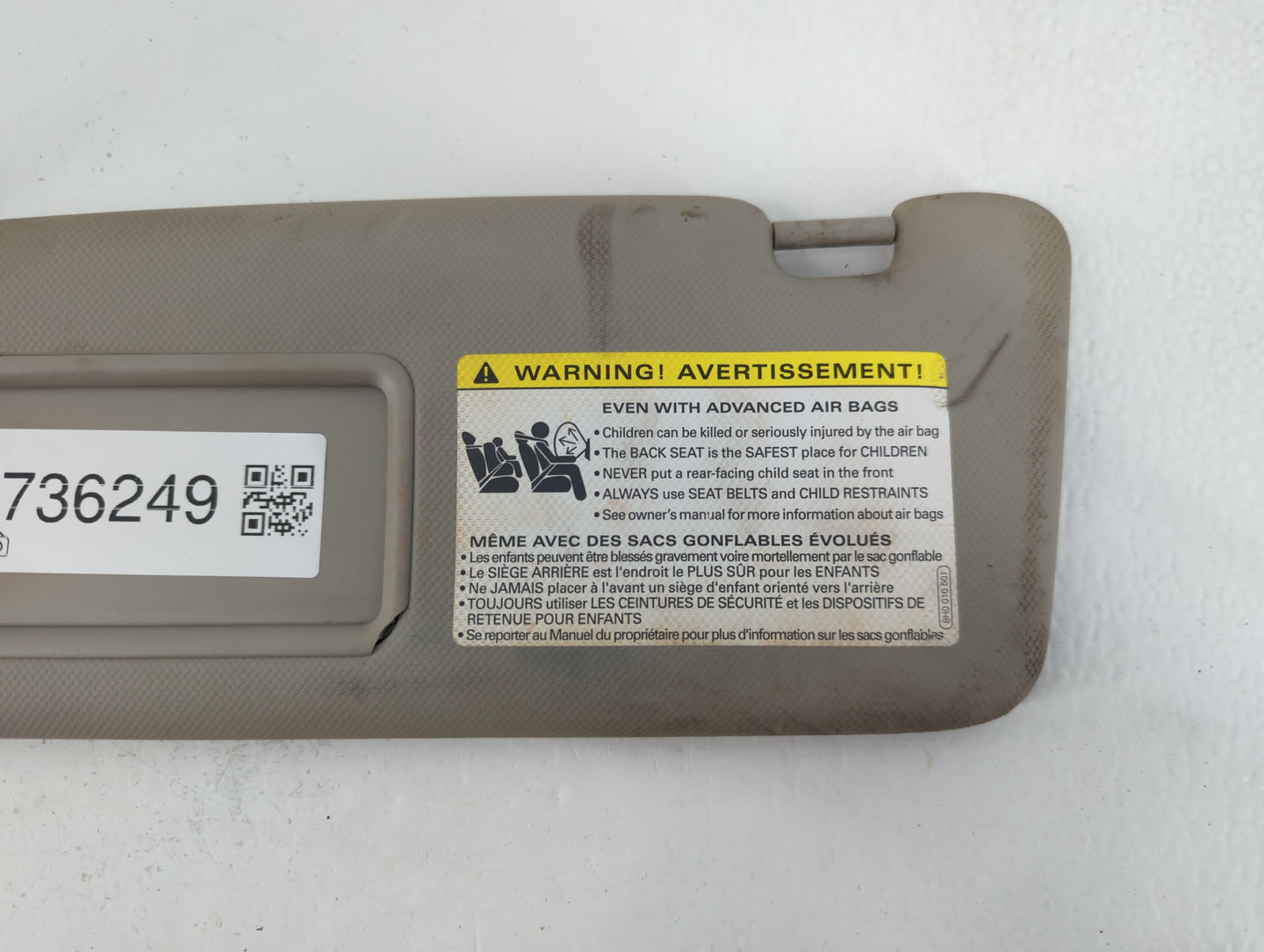 2009-2012 Audi Q5 Sun Visor Shade Replacement Passenger Right Mirror Fits Fits 2009 2010 2011 2012 OEM Used Auto Parts - Oem