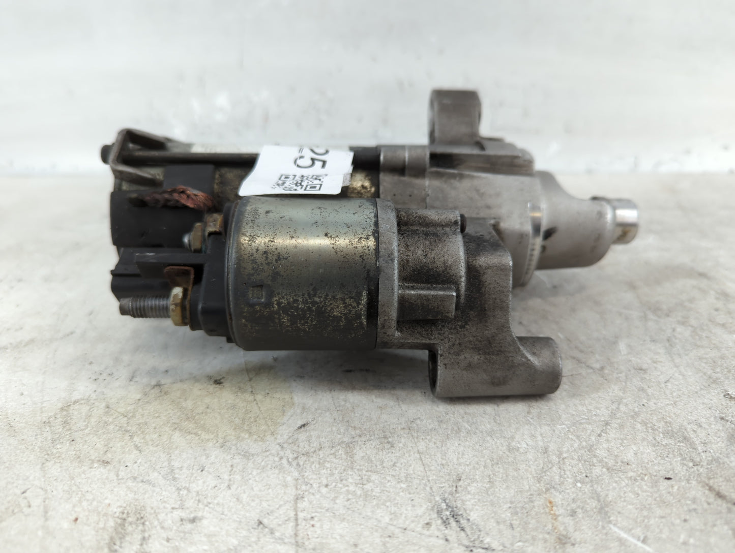2011-2012 Audi Q5 Car Starter Motor Solenoid OEM Fits Fits 2010 2011 2012 2013 2014 2015 2016 2017 2018 OEM Used Auto Parts 