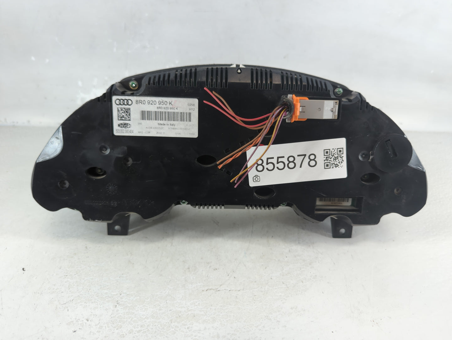 2011-2012 Audi Q5 Instrument Cluster Speedometer Gauges P/N:8R0 920 950 K Fits Fits 2011 2012 OEM Used Auto Parts - Oemuseda