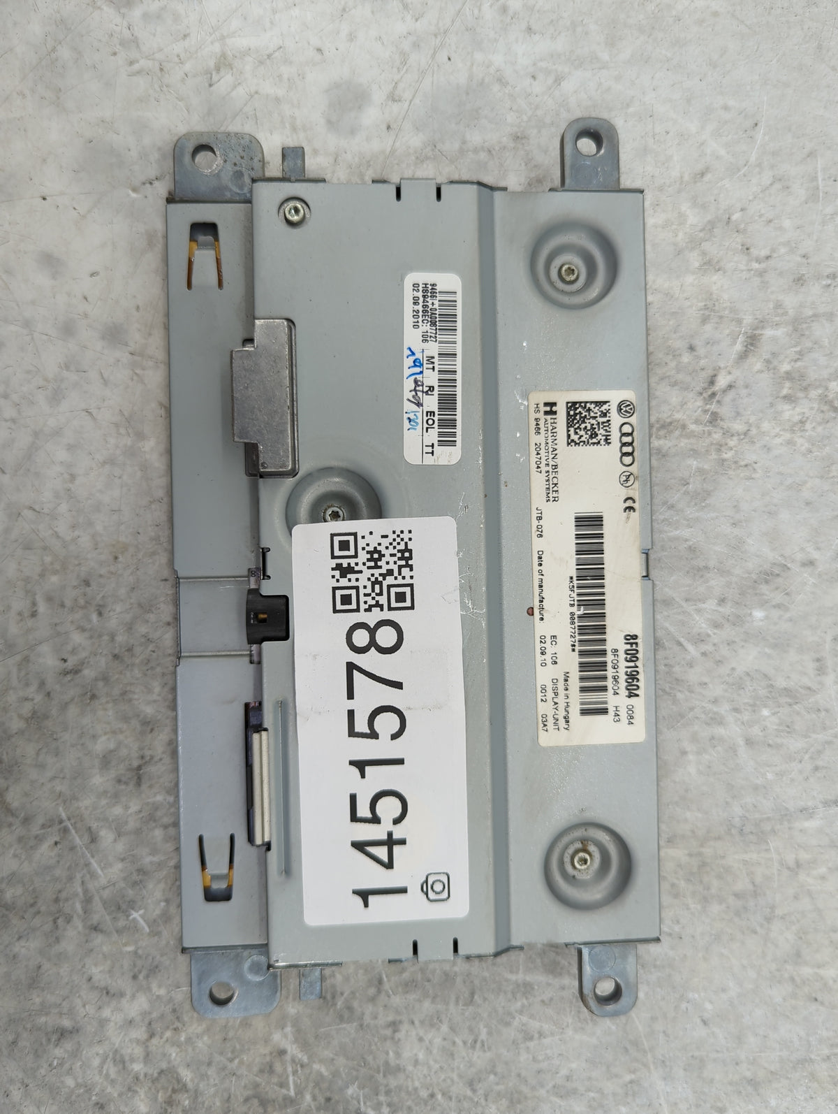 2011-2012 Audi Q7 Information Radio Display Screen - Oemusedautoparts1.com
